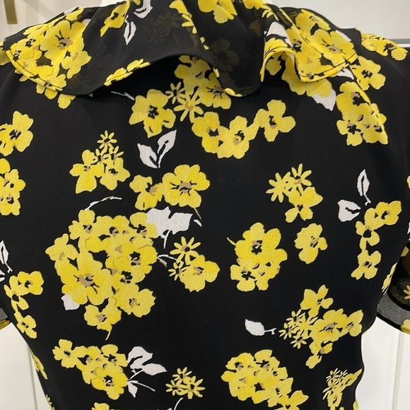 Michael Michael Kors Floral Wrap Dress - Picture 7 of 10